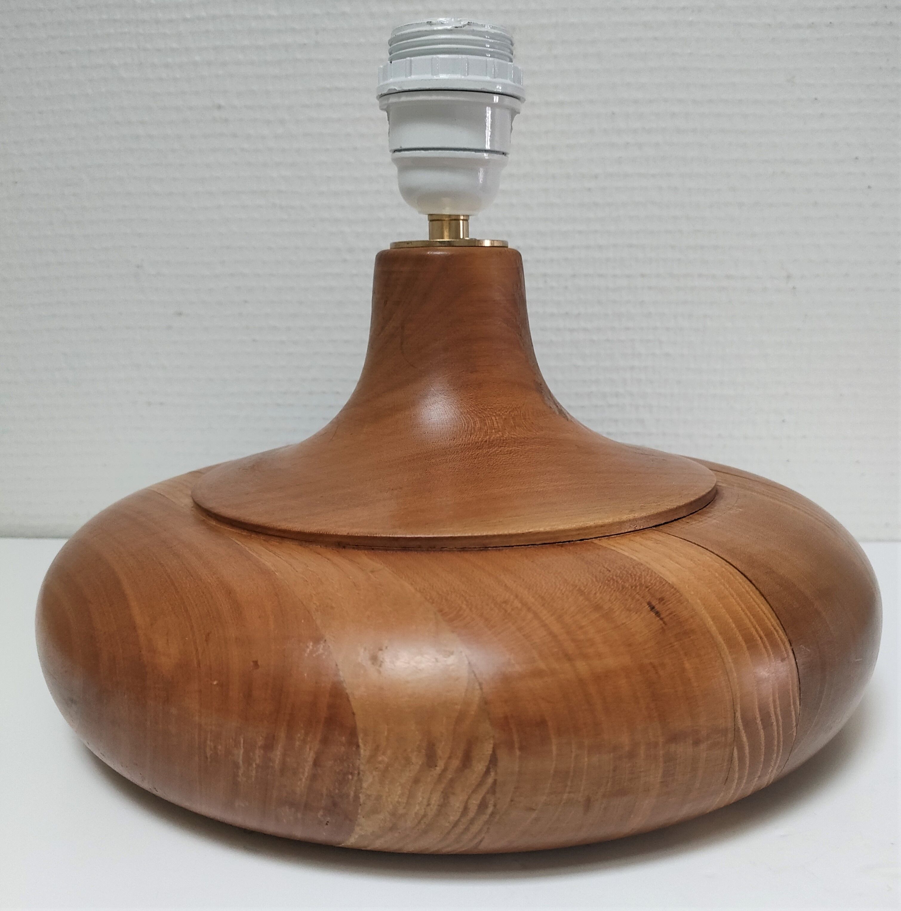 Solid wood lamp foot circular design 90s