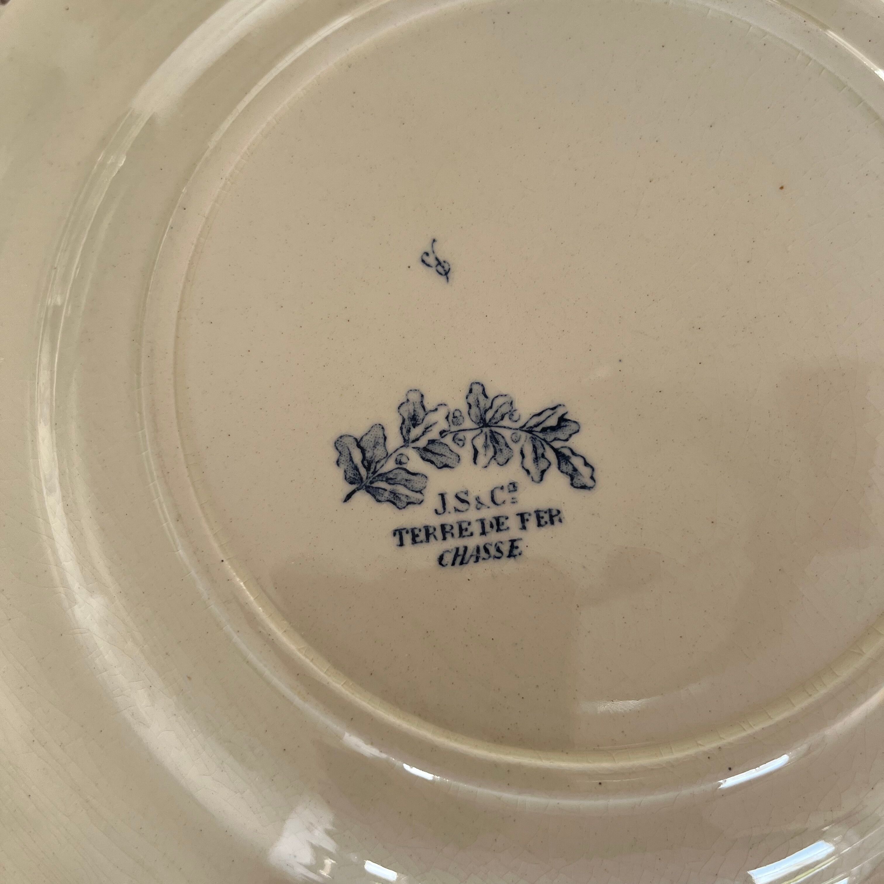 Series of 8 flat plates "Hunting"