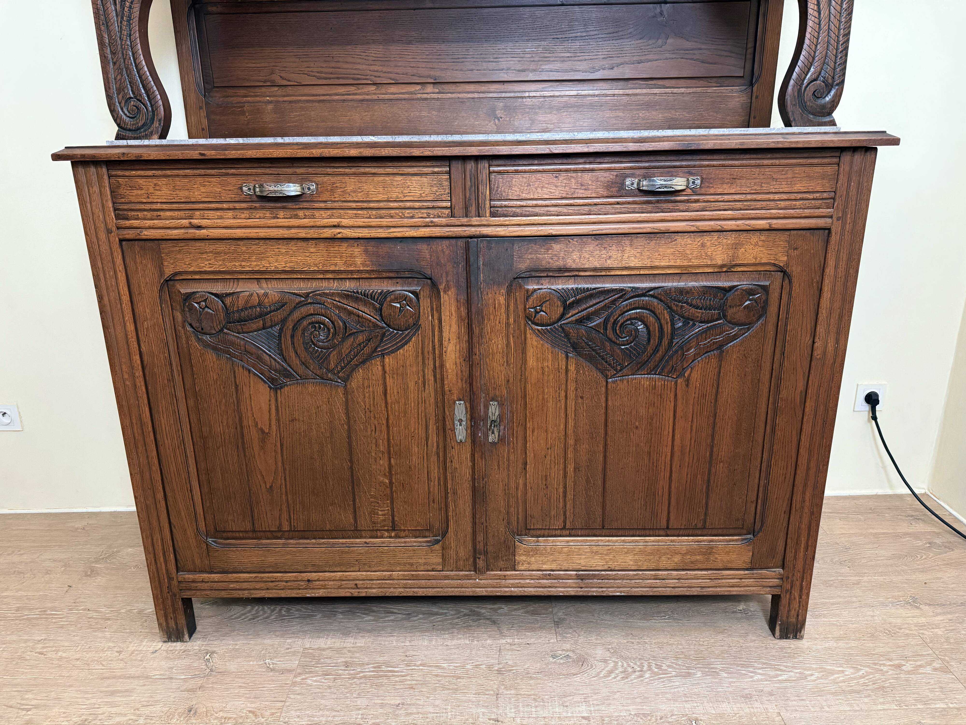 2-body art deco buffet in solid wood circa 1940