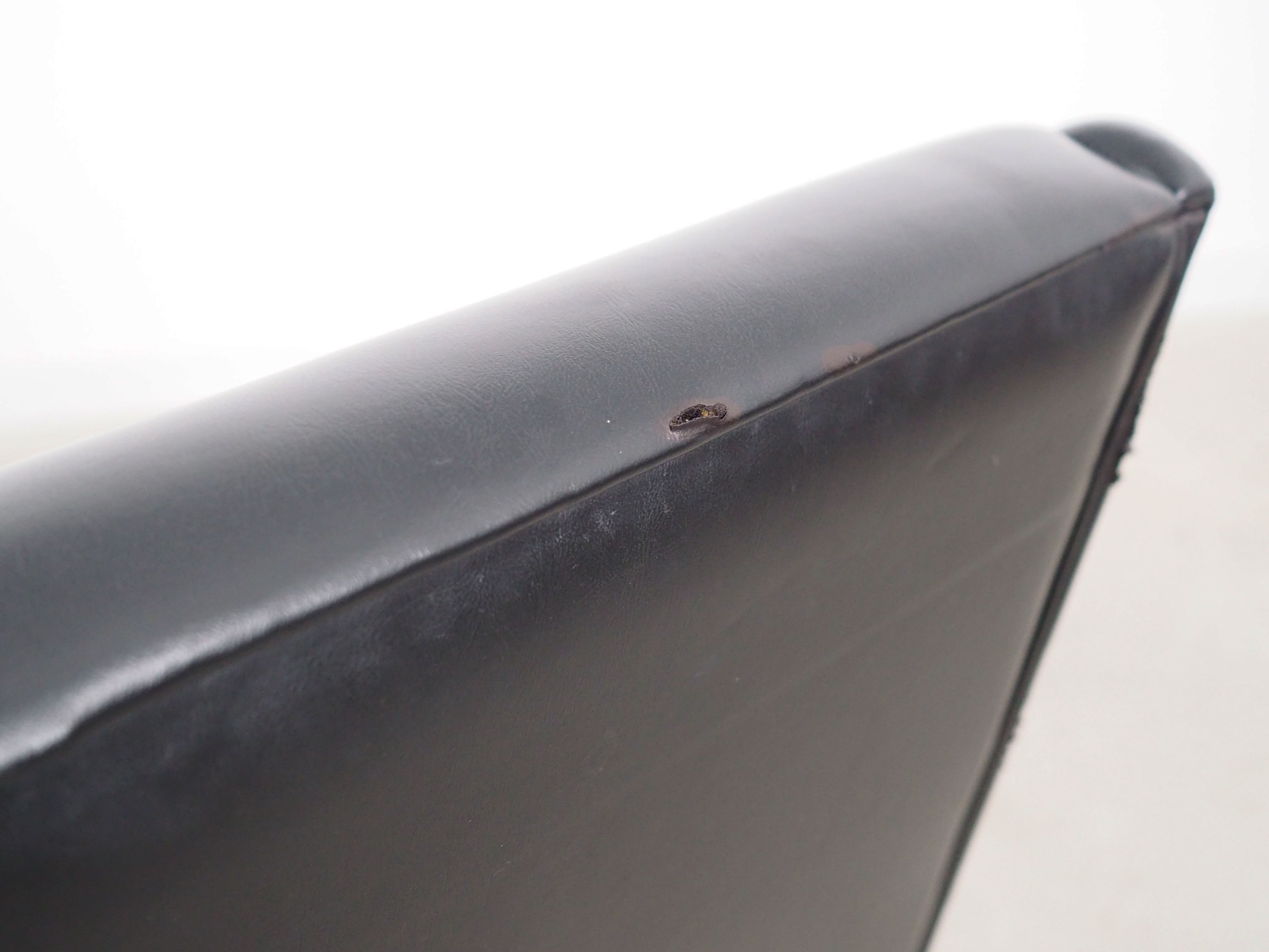 Leather armchair, Danish design, 1970s, production: Denmark