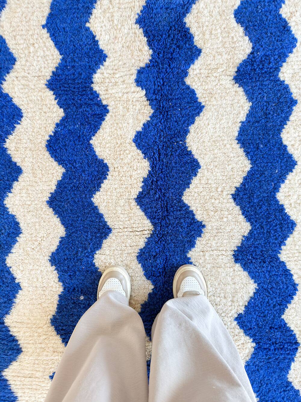 Traditional handmade Berber Beni Ouarin rug size 150 x 250 cm