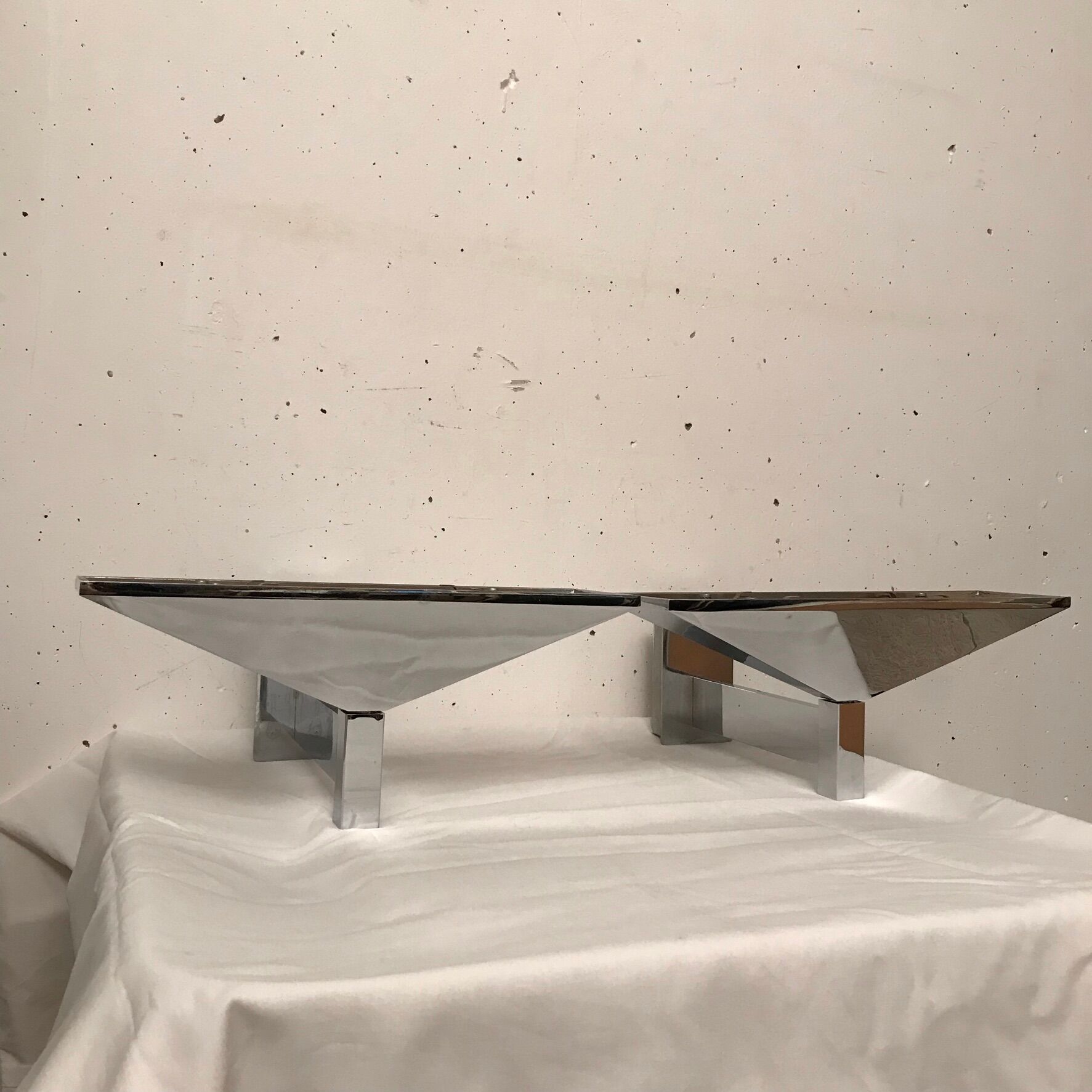 Pair of light glass wall lamps, Pierre Disderot 1982