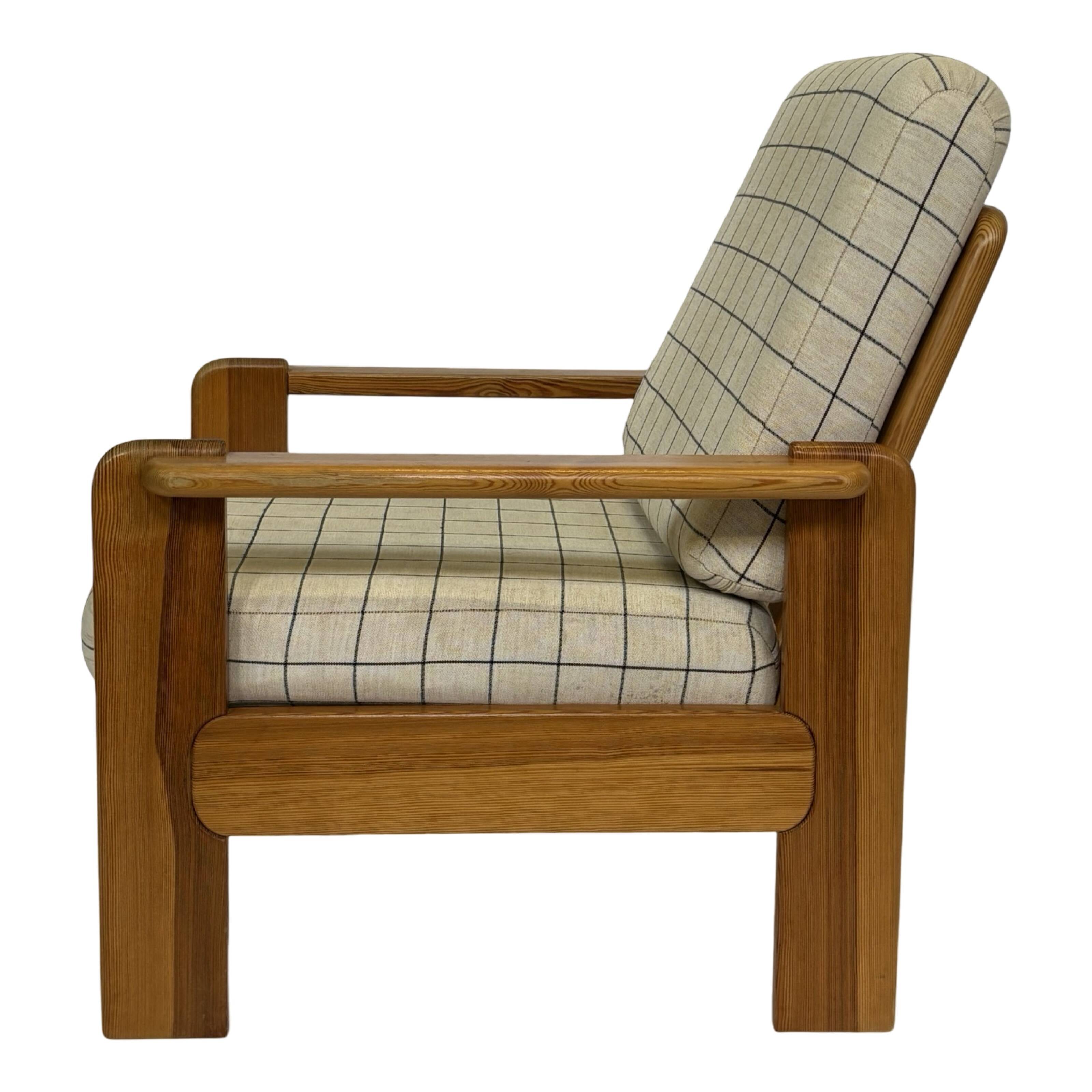 Vintage armchair set of 2 pinewood pine 70s design