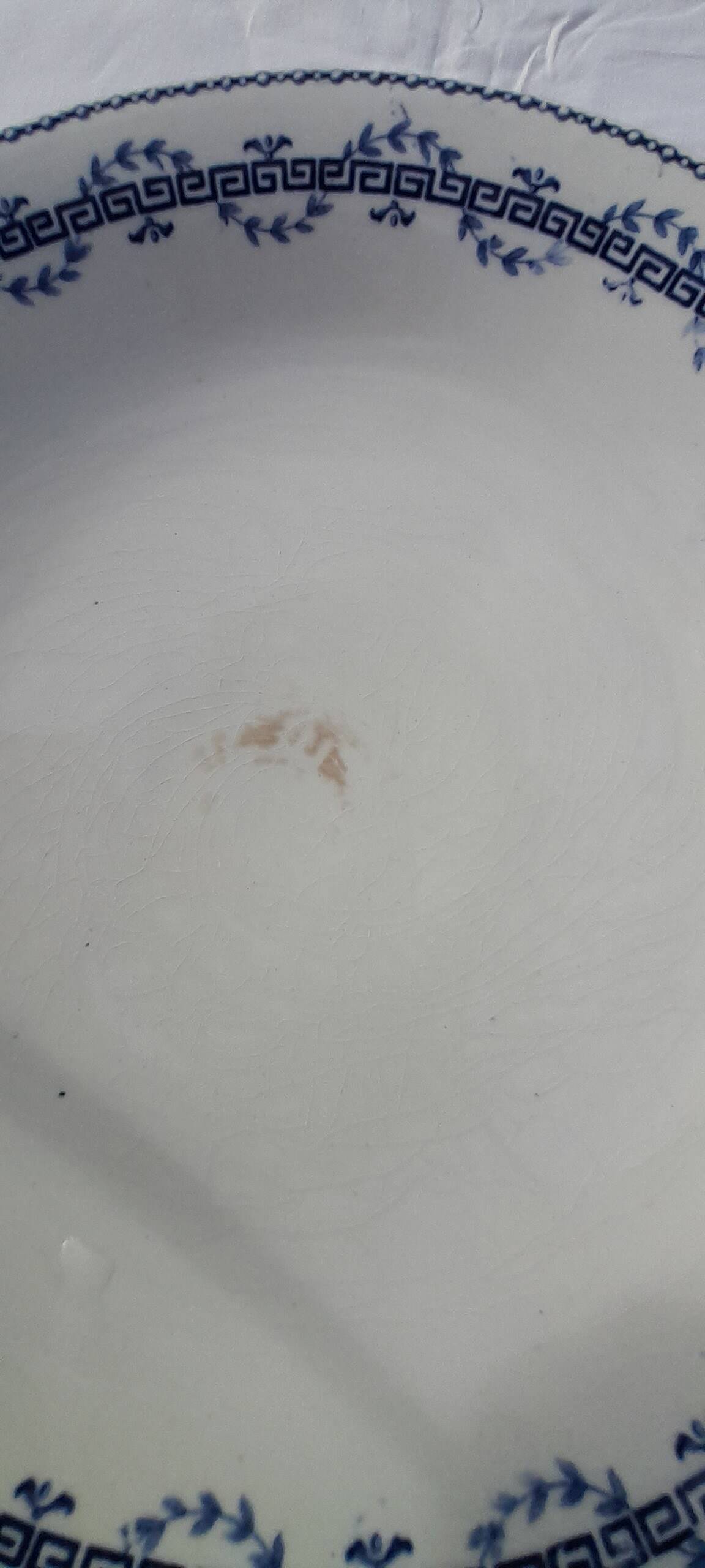 Compote bowl in opaque Gien porcelain, Austerlitz model Terre de fer diam.