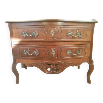 Commode provencale d'époque XVIII en noyer en bon état