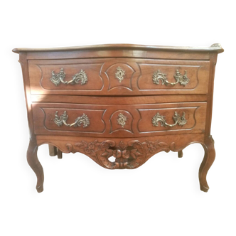 Provencal chest of drawers from the 18th century in walnut in good condition