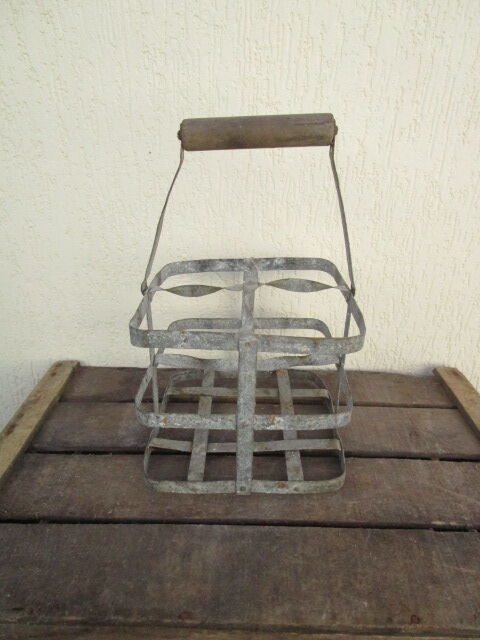 Porte-bouteilles ancien 4 compartiments