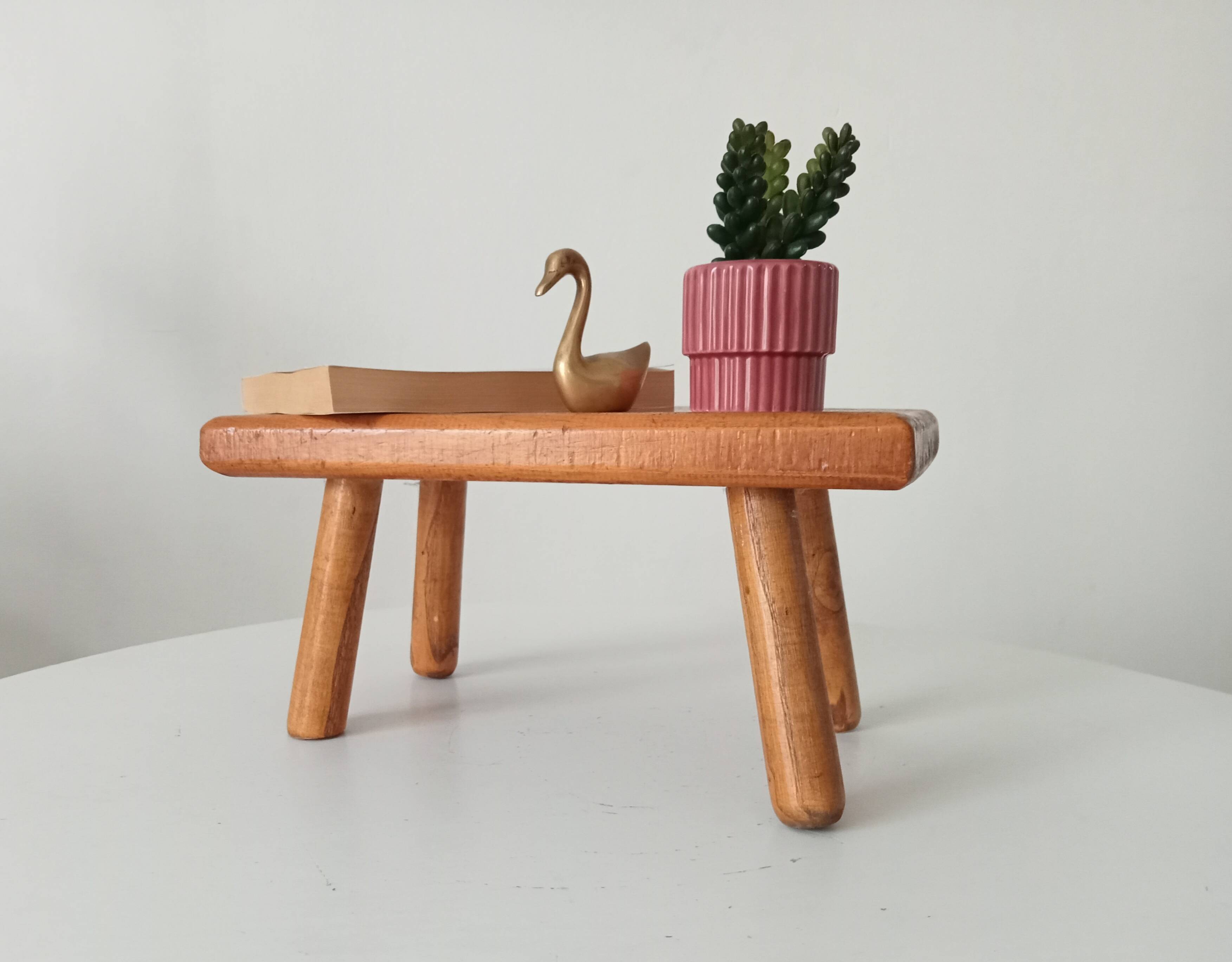 Small vintage plant stand/step stool