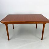 Vintage McIntosh table