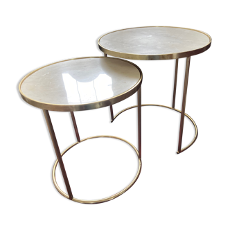 Pull-out table in marble and brass