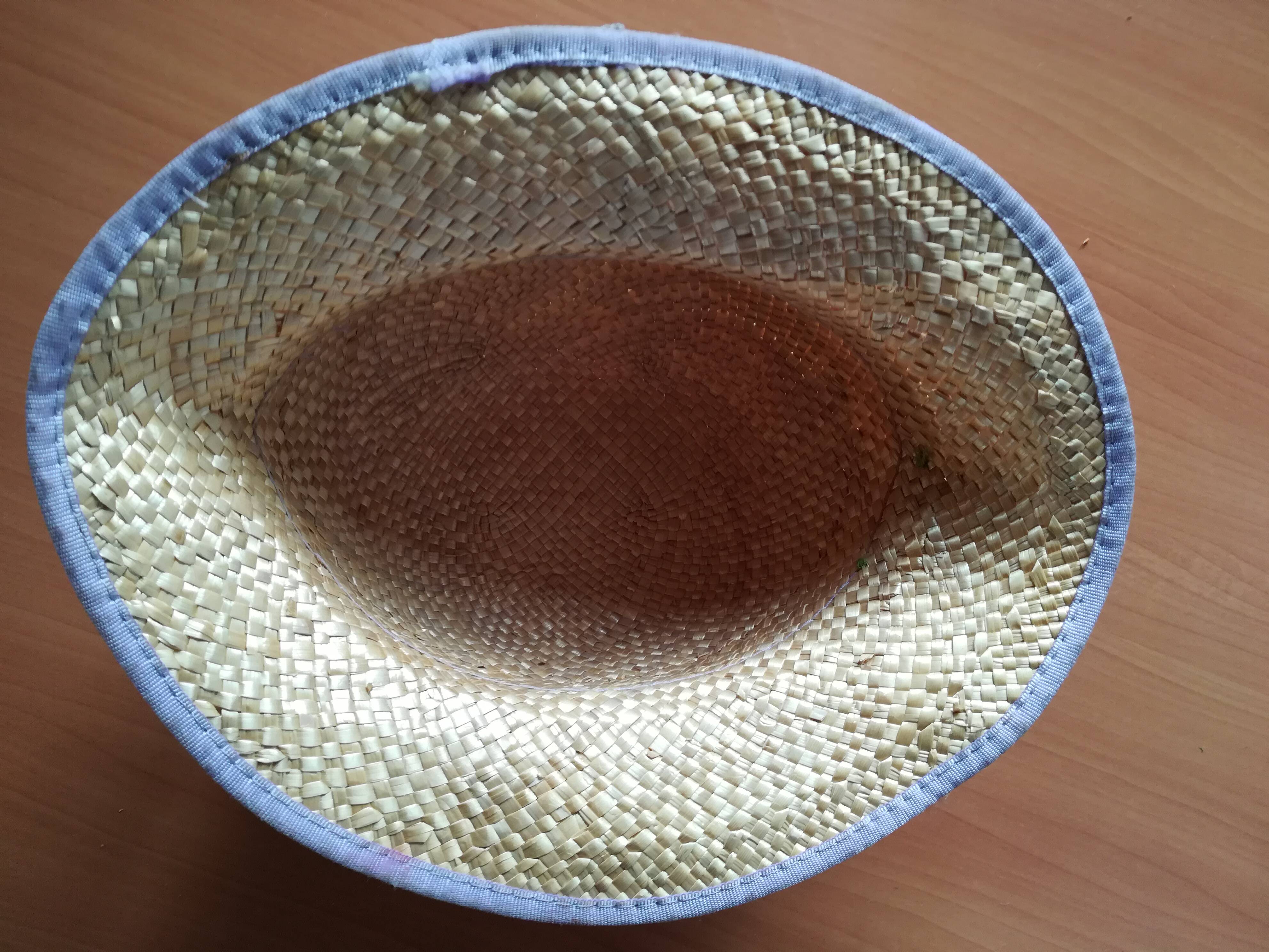 Chapeau en paille style canotier femme