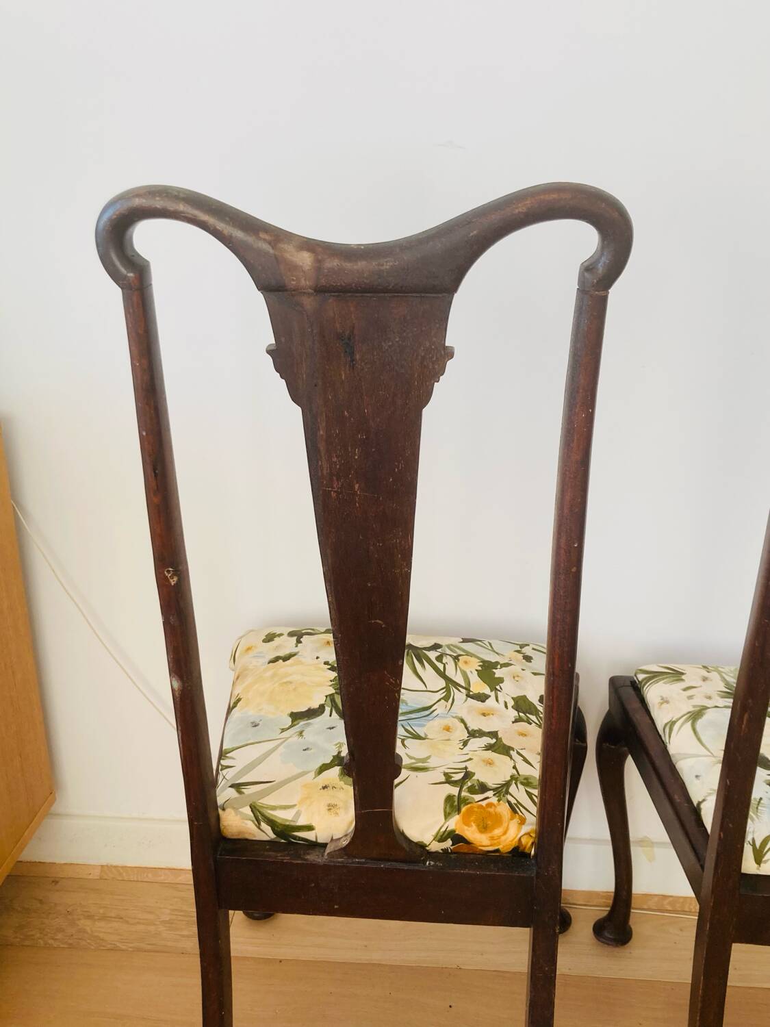 Set of 2 Art Nouveau chairs