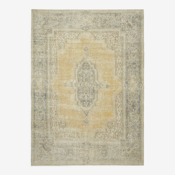 Handmade oriental contemporary 1980s 275 cm x 377 cm beige wool carpet