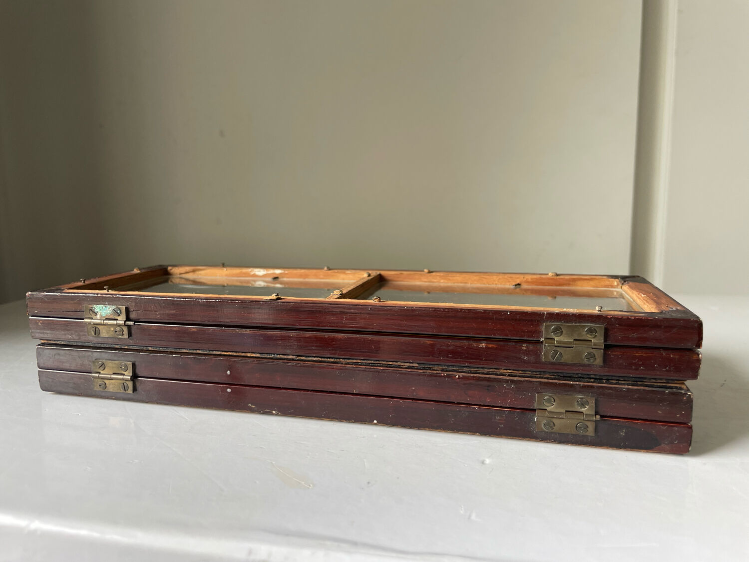 1800’s wooden foldable picture frame