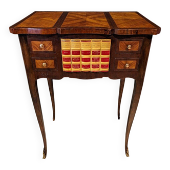 Small Powder Box Louis XV in Marquetry