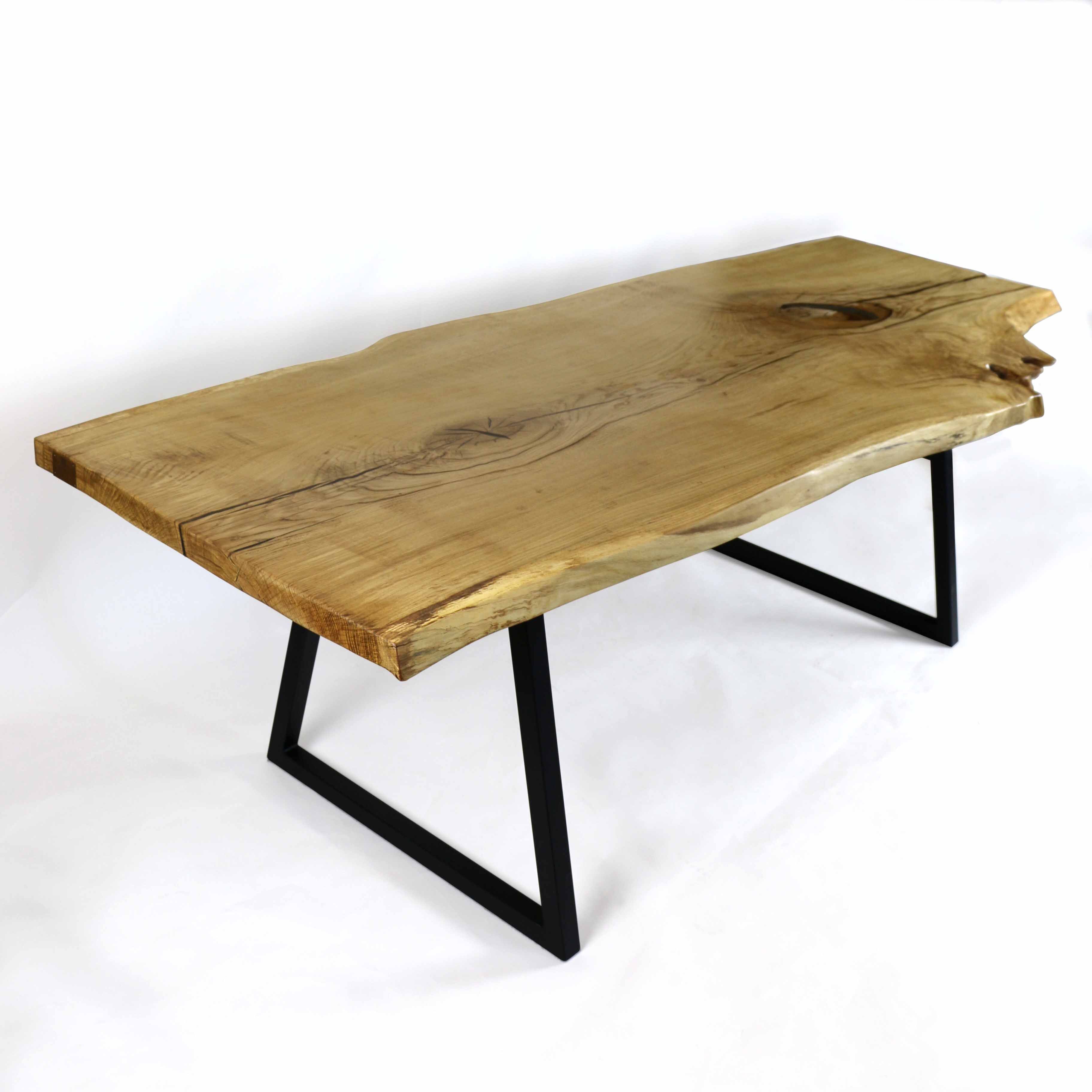 Table monolithe en chêne naturel