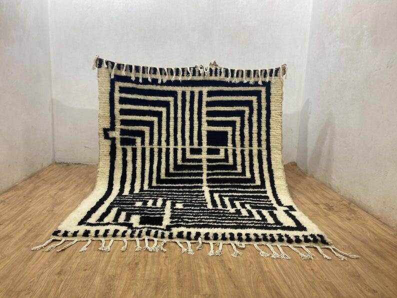 Amazing Berber Moroccan Rug