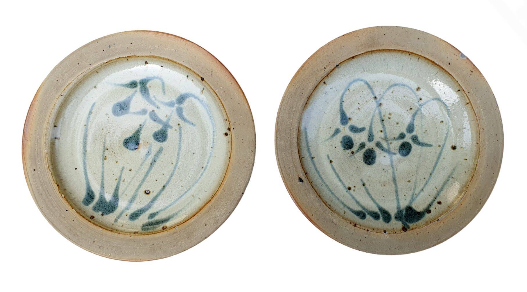 Pyrite stoneware plates