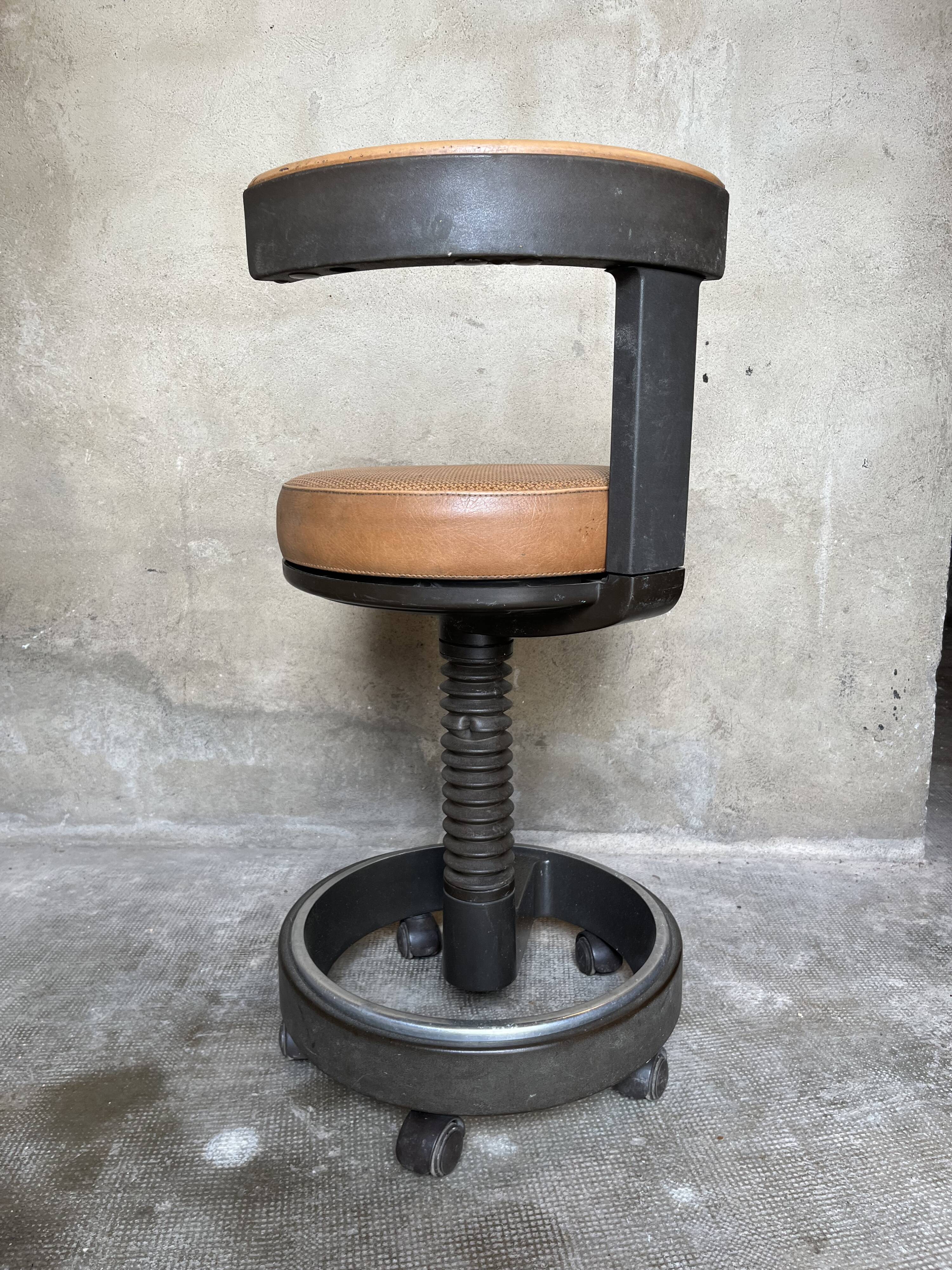 Sirona chair for Siemens