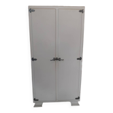 Armoire parisienne
