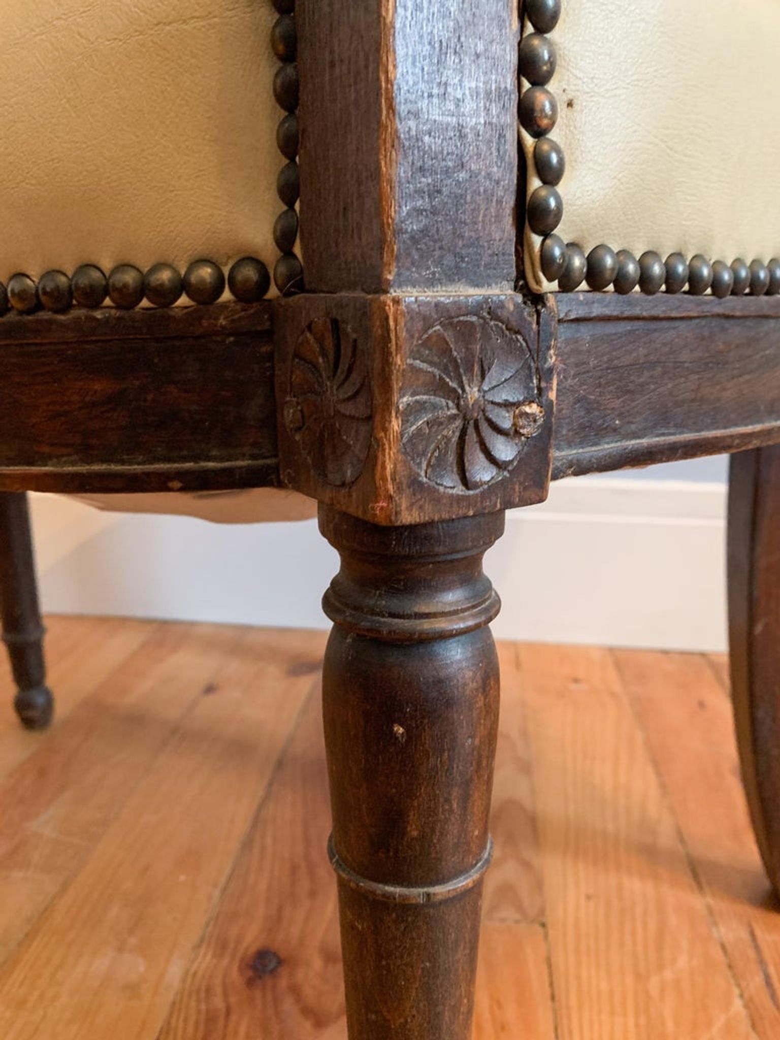 Fauteuil directoire, similicuir, XIXème