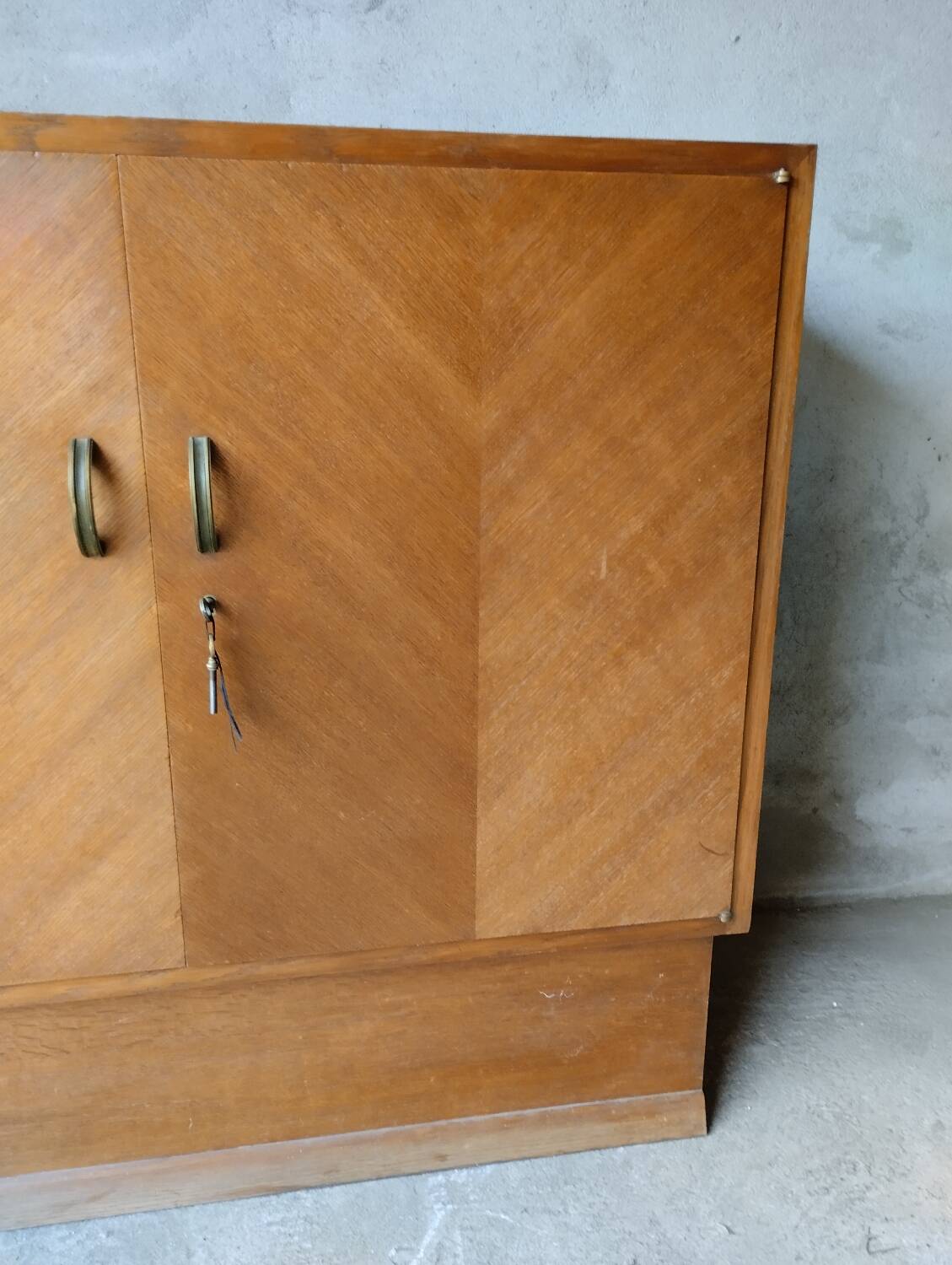 50s sideboard
