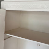 Armoire parisienne repeinte