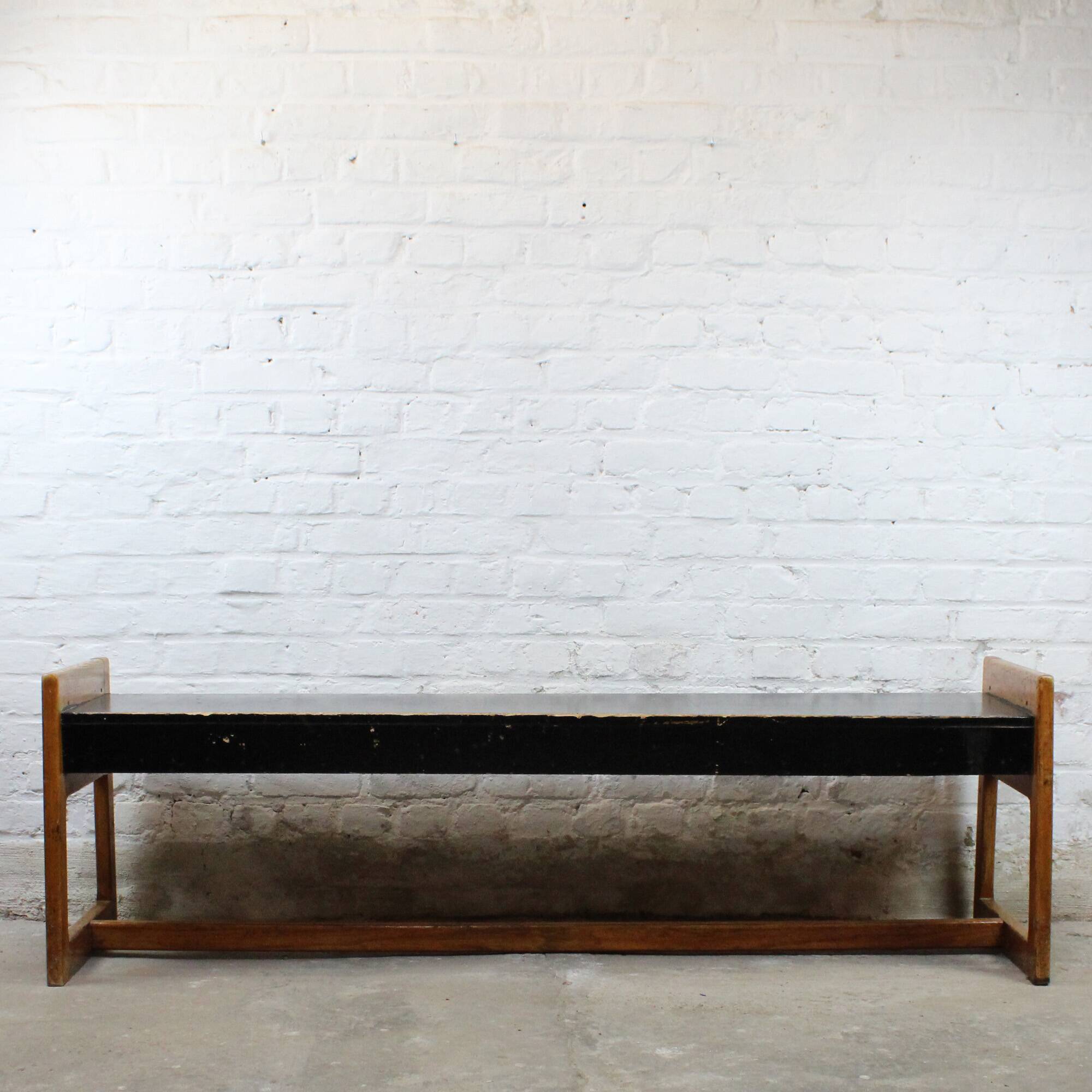 Vintage style wooden bench "reconstruction"