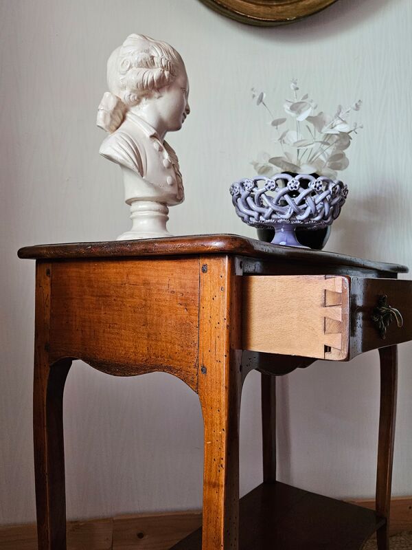 Console style Louis XV en merisier XXème