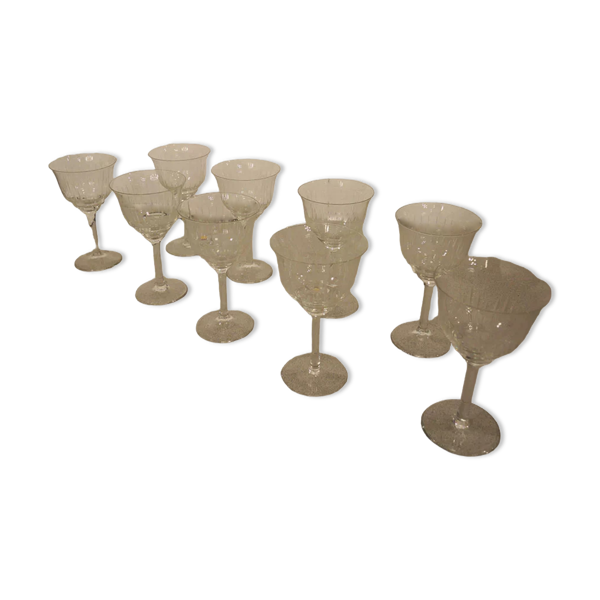 9 anciens verres à pied motif taillé Villeroy boch
