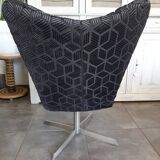 Swivel chair