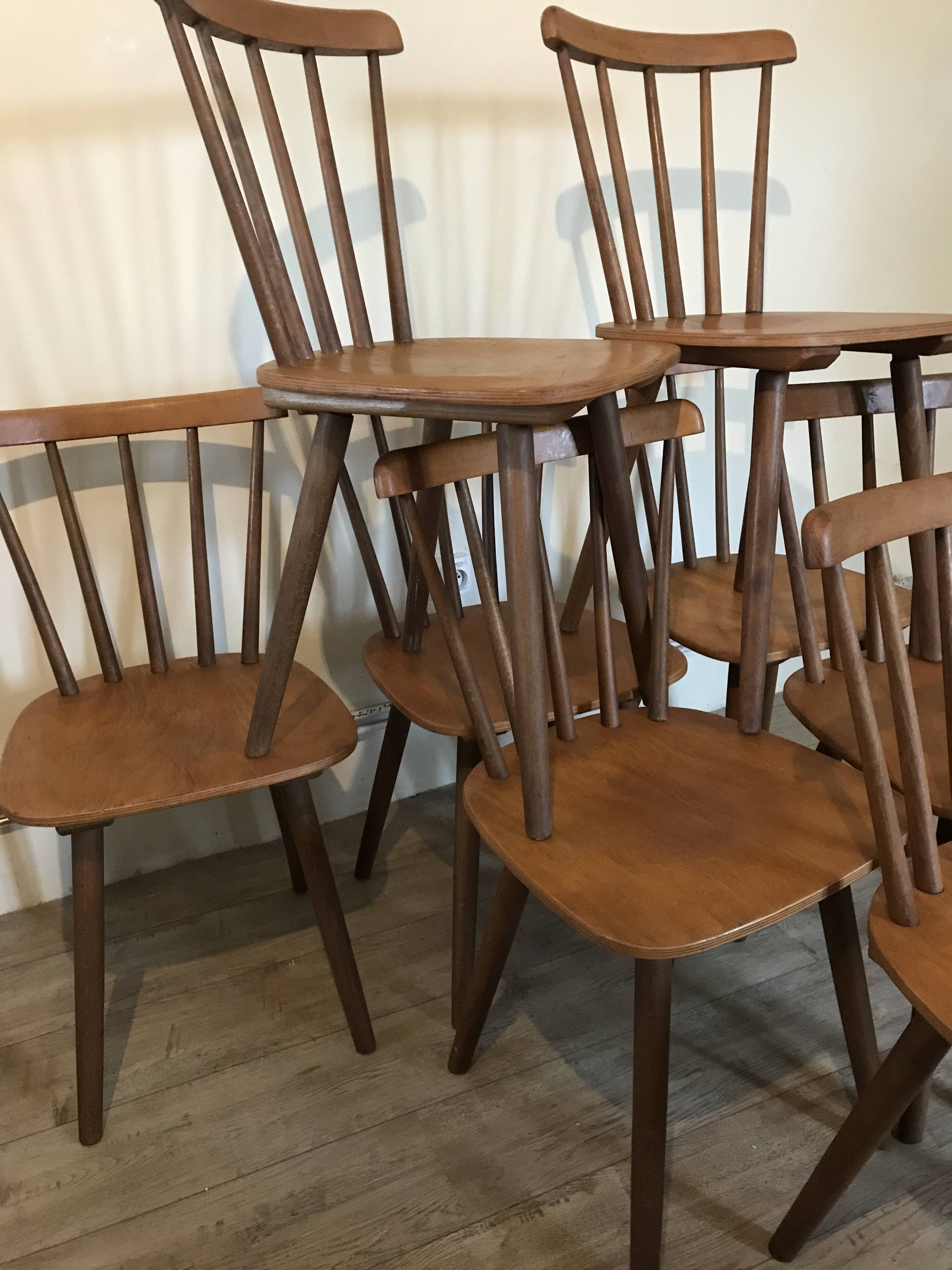 Set of 8 vintage chairs with bars and compass legs 1960