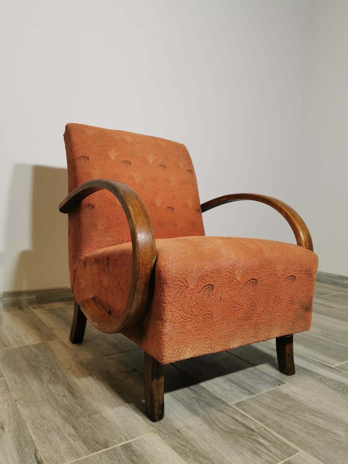 Armchair by Jindřich Halabala
