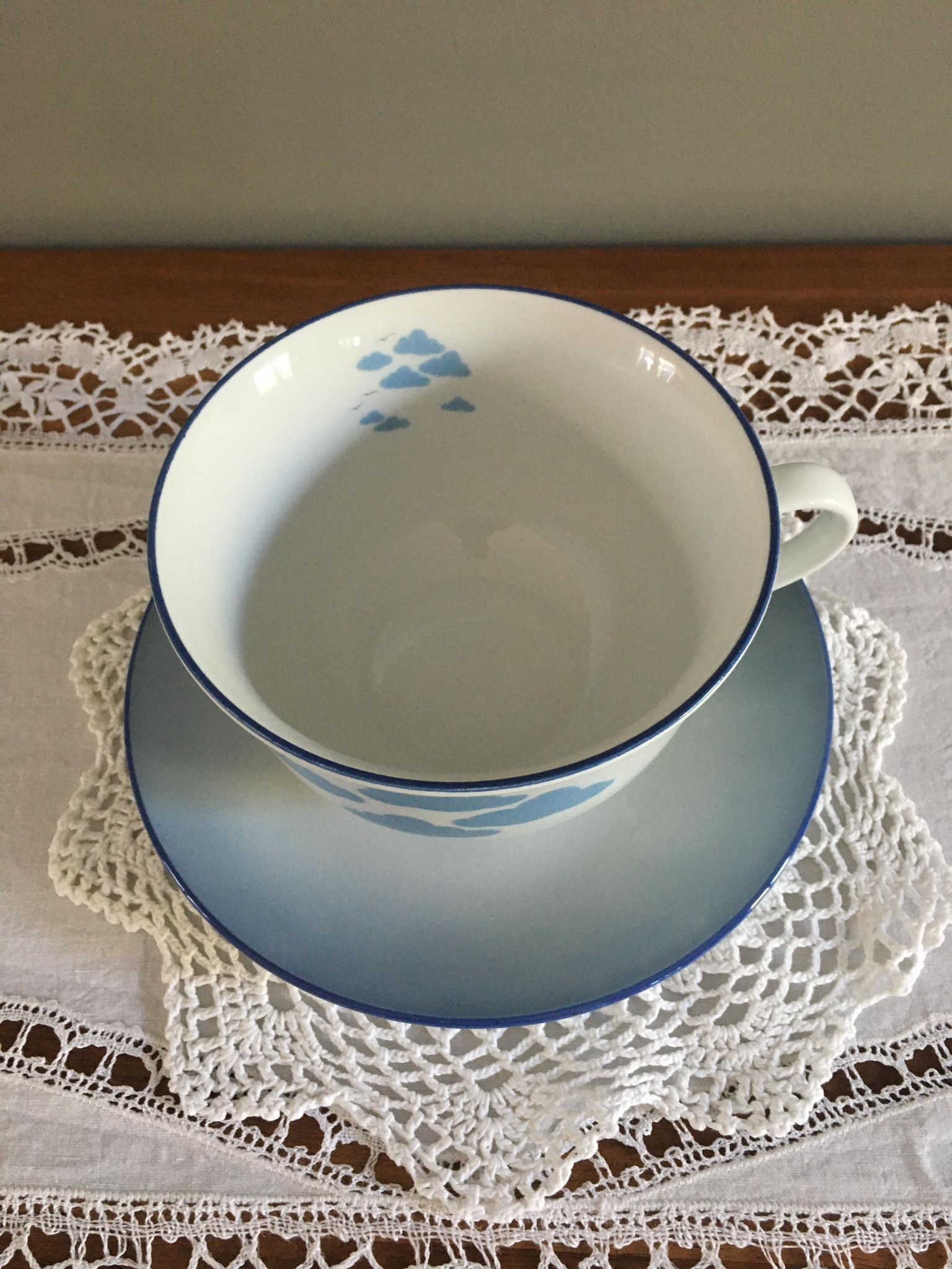 Xxl porcelain bowl