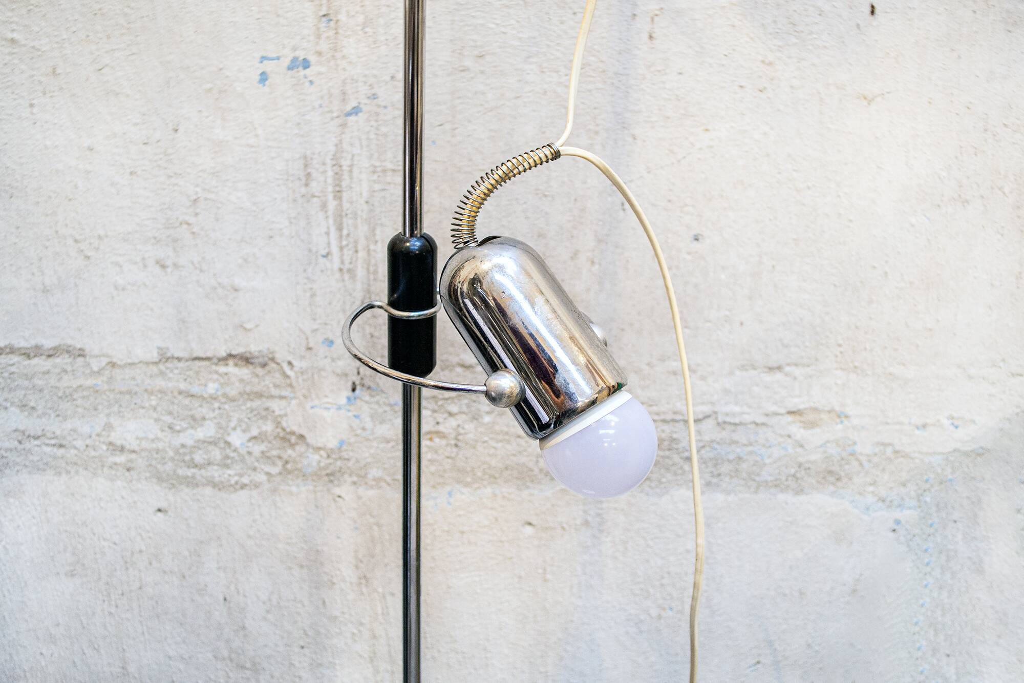 Steel floor Lamp by Francesco Fois for Reggiani, Italy, 1960s