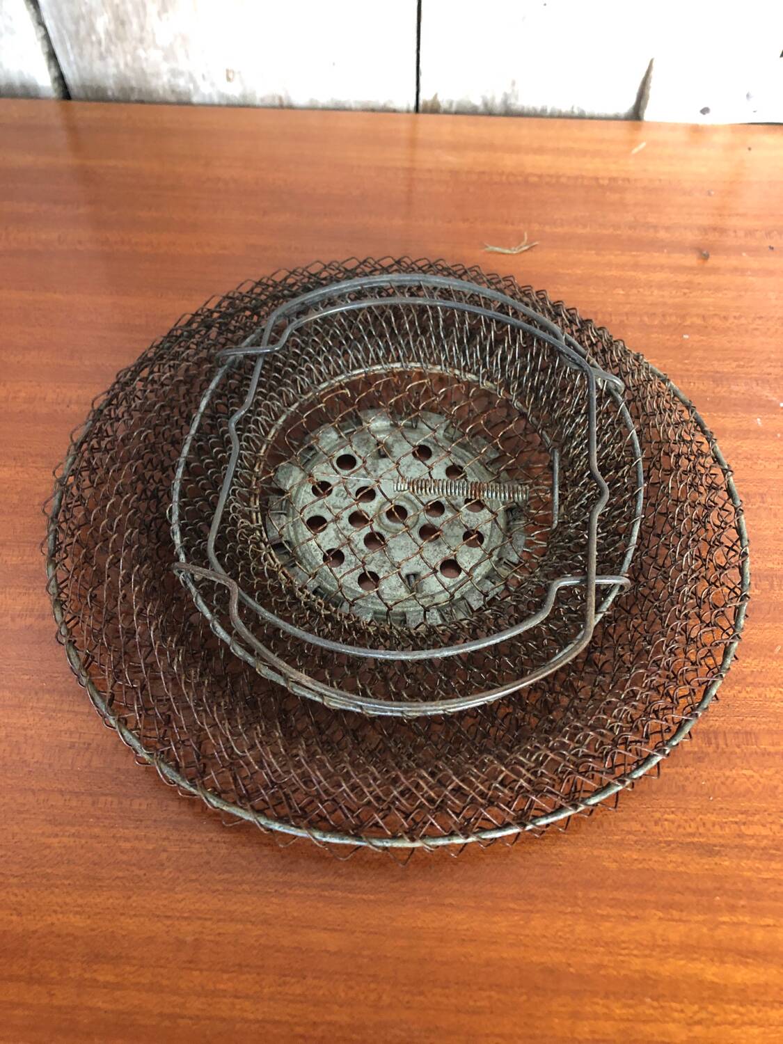 Old Fishing Net Vintage Foldable Metal Basket