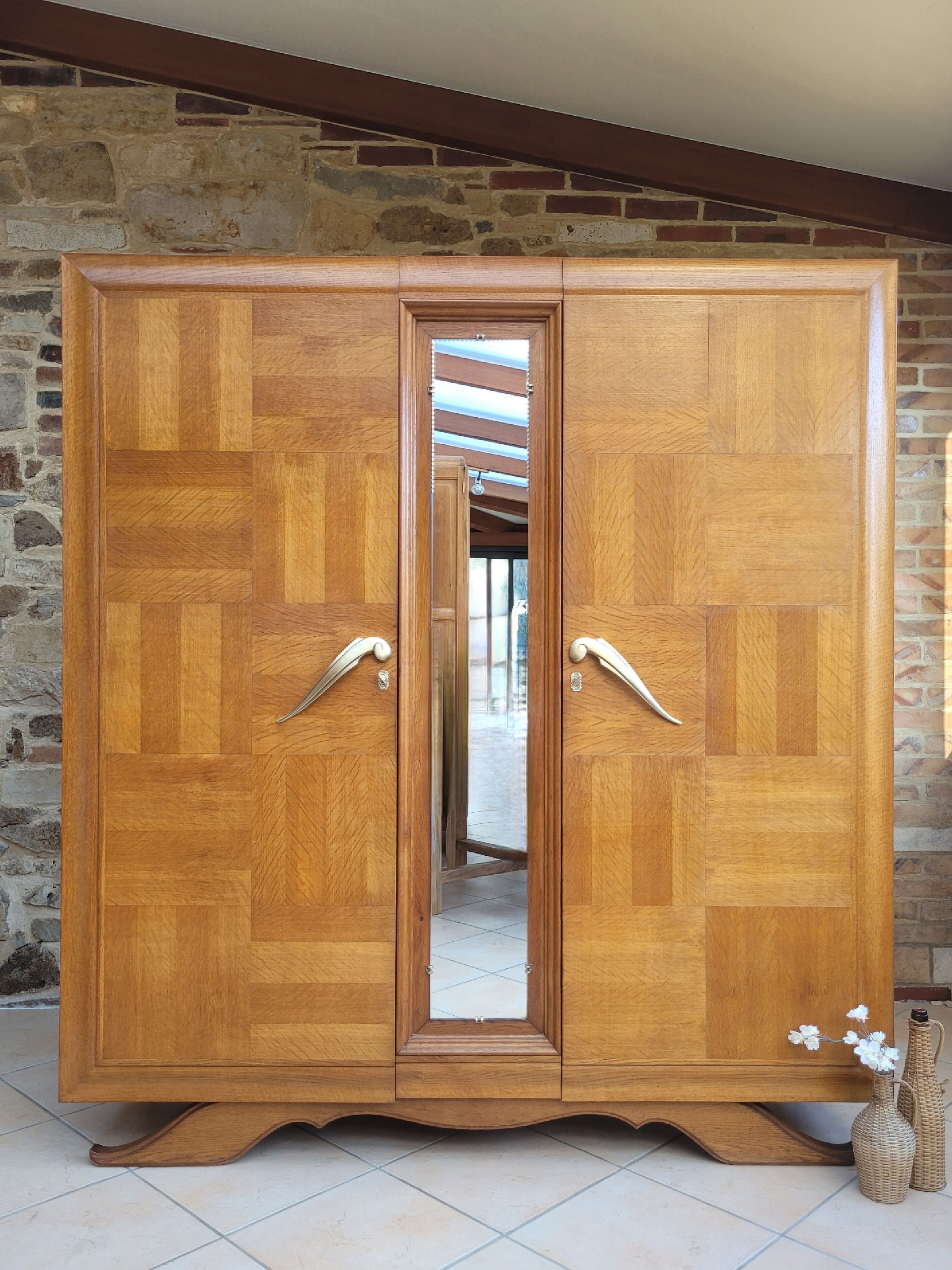 Armoire vintage art déco