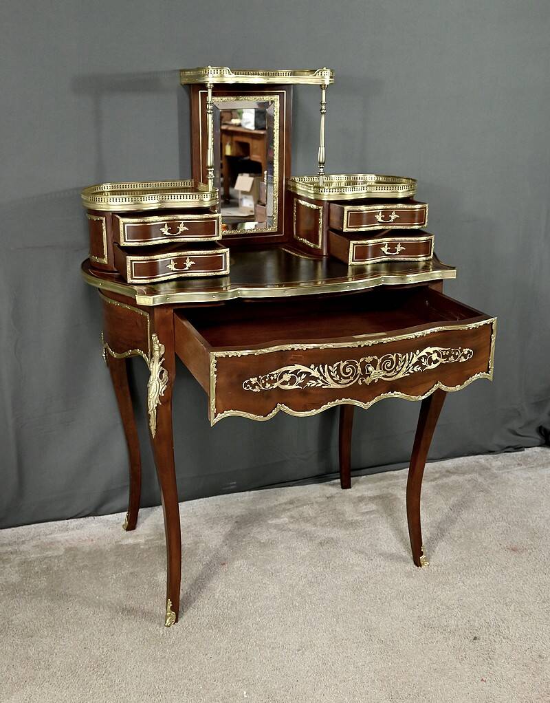 Small mahogany lady's writing desk, Napoleon III period – second half of the 19th century
