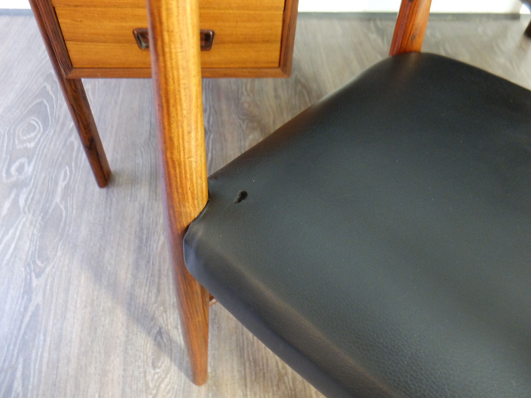 Kurt Olsen Chair Model 223 and Scandinavian 1960 rosewood desk