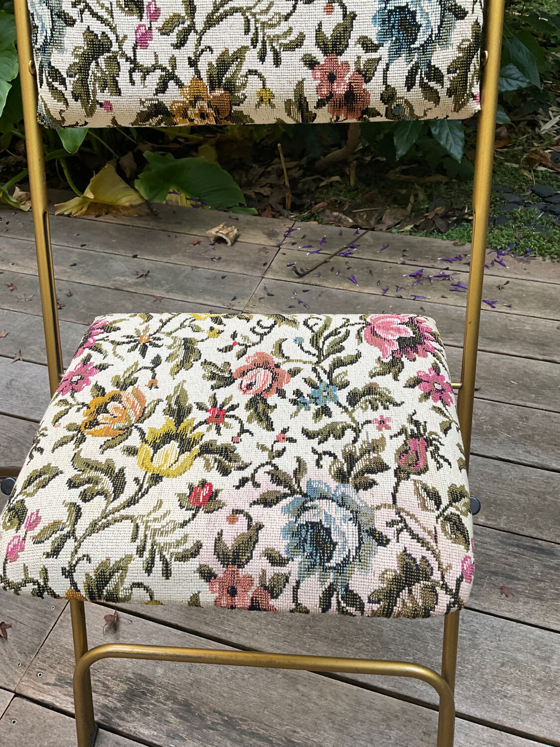 2 vintage Lafuma Chantazur folding chairs
