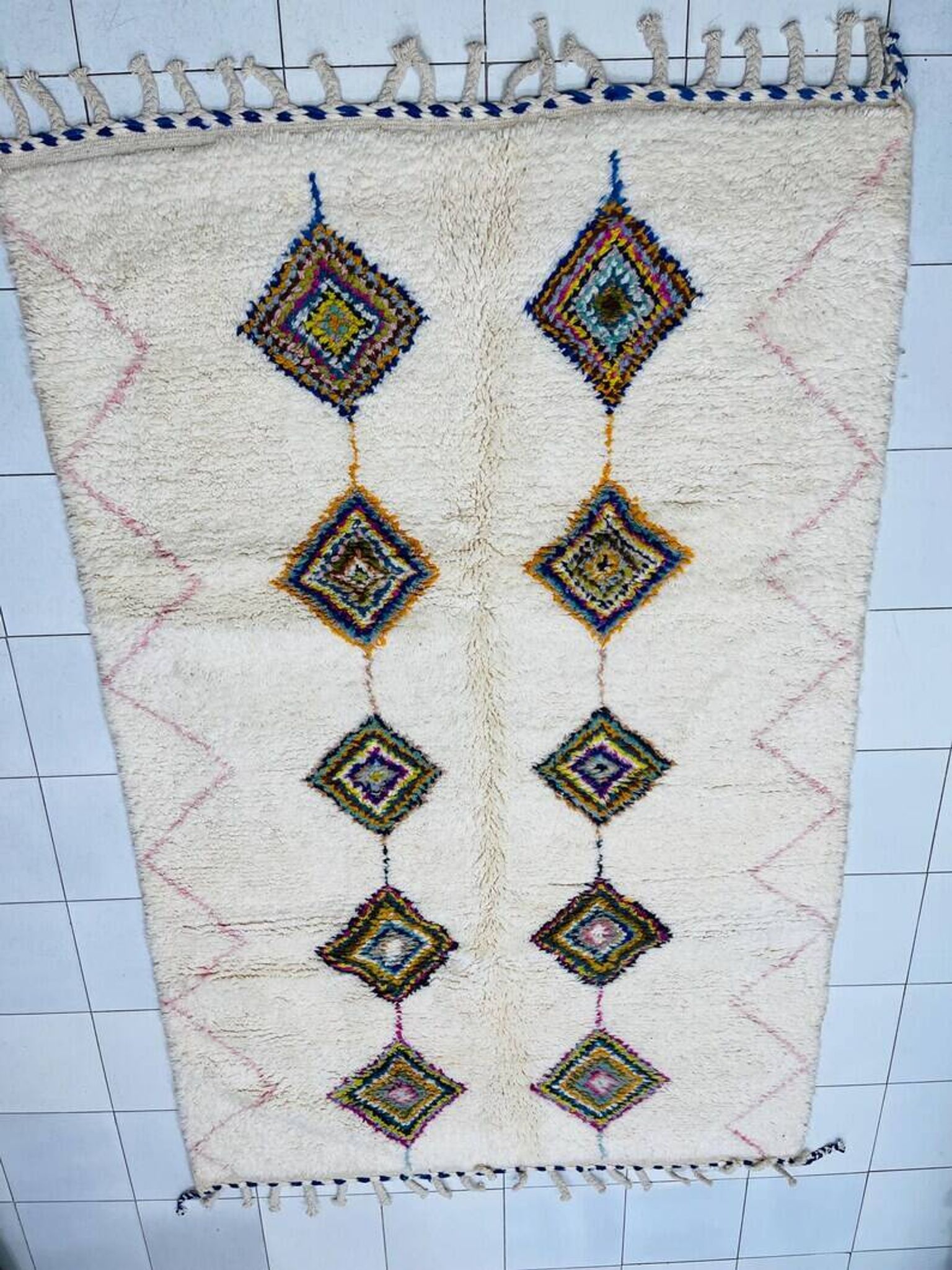 Tapis marocain en laine naturelle 250cmx150cm