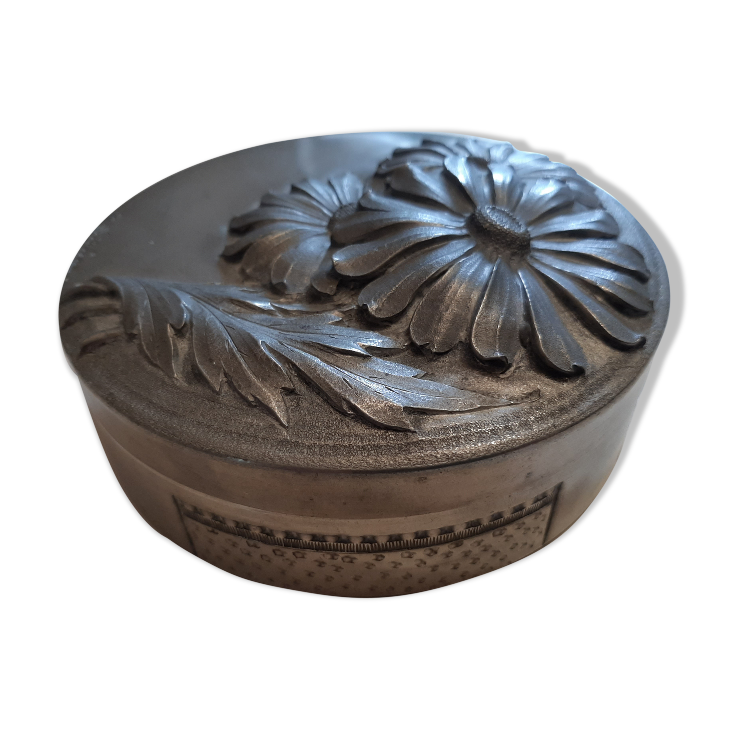 Art Nouveau tin box by R.Sitoleux