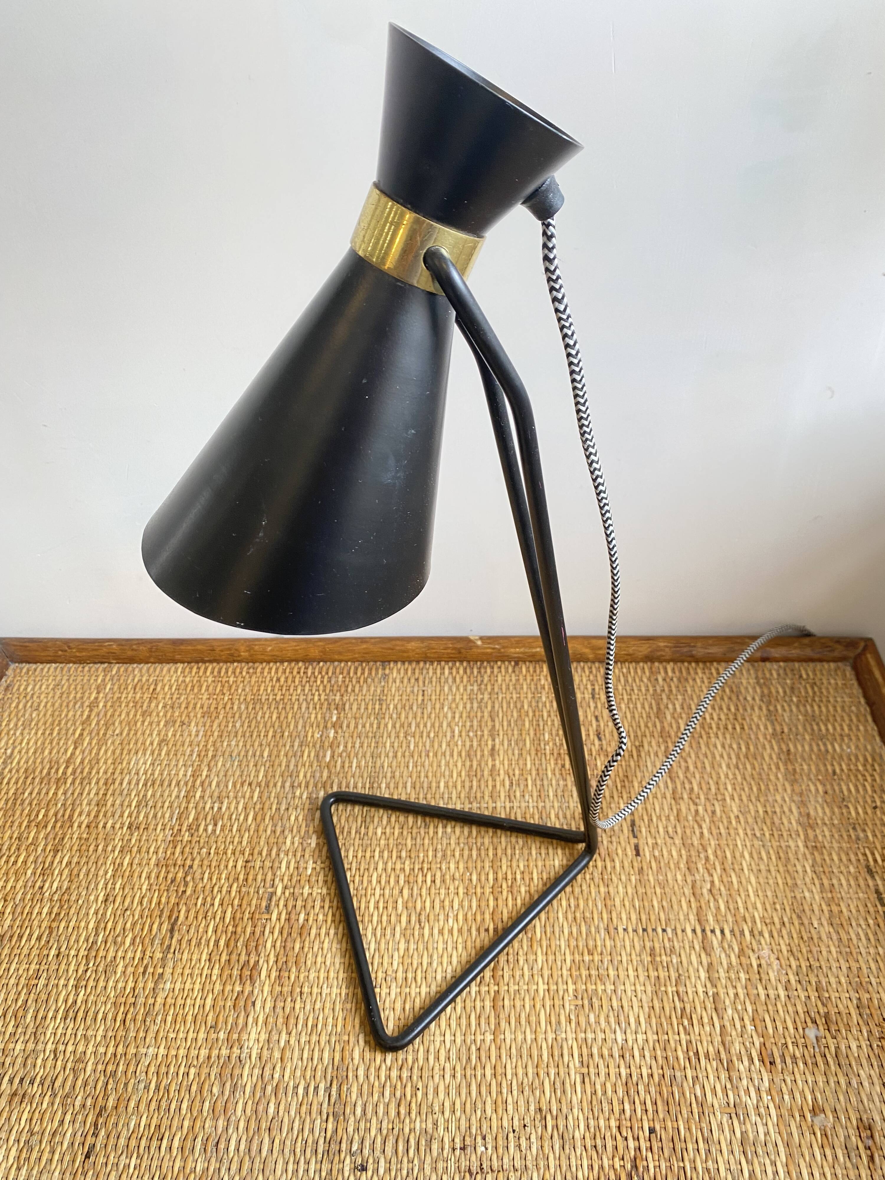 Vintage 1970s black metal cocotte lamp