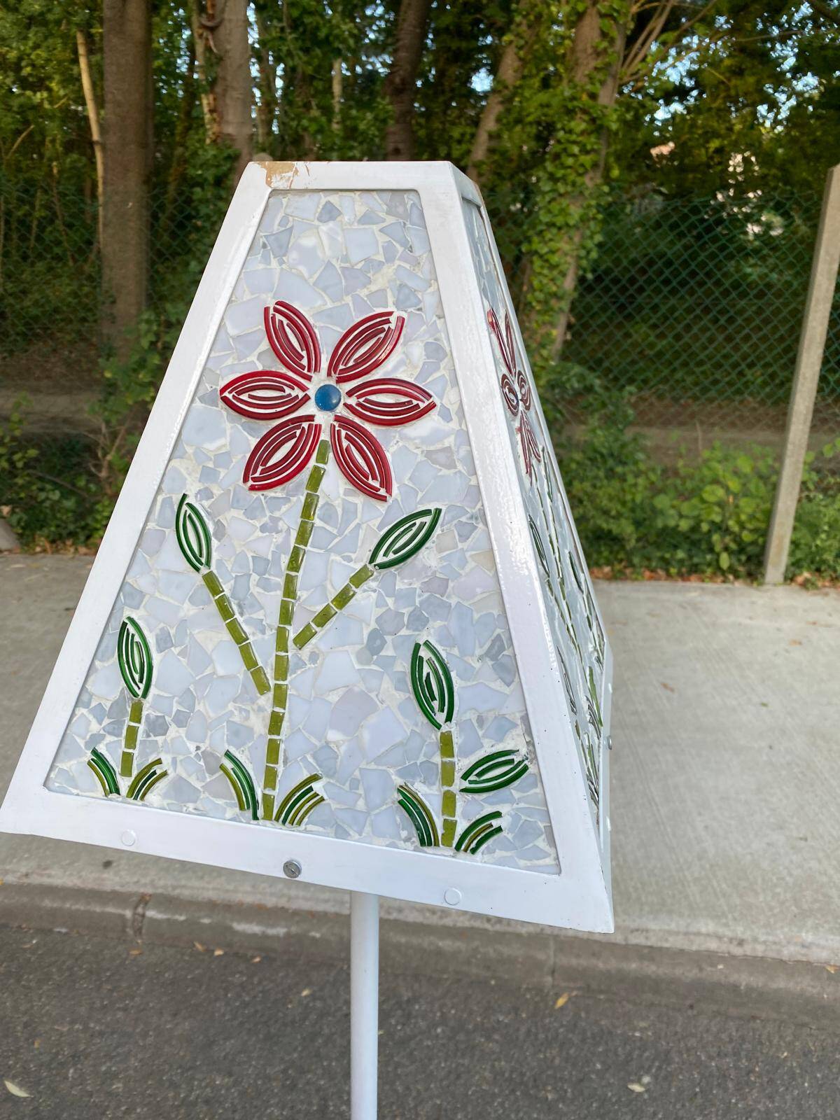 Pair of vintage mosaic glass lamps — Floral patterns