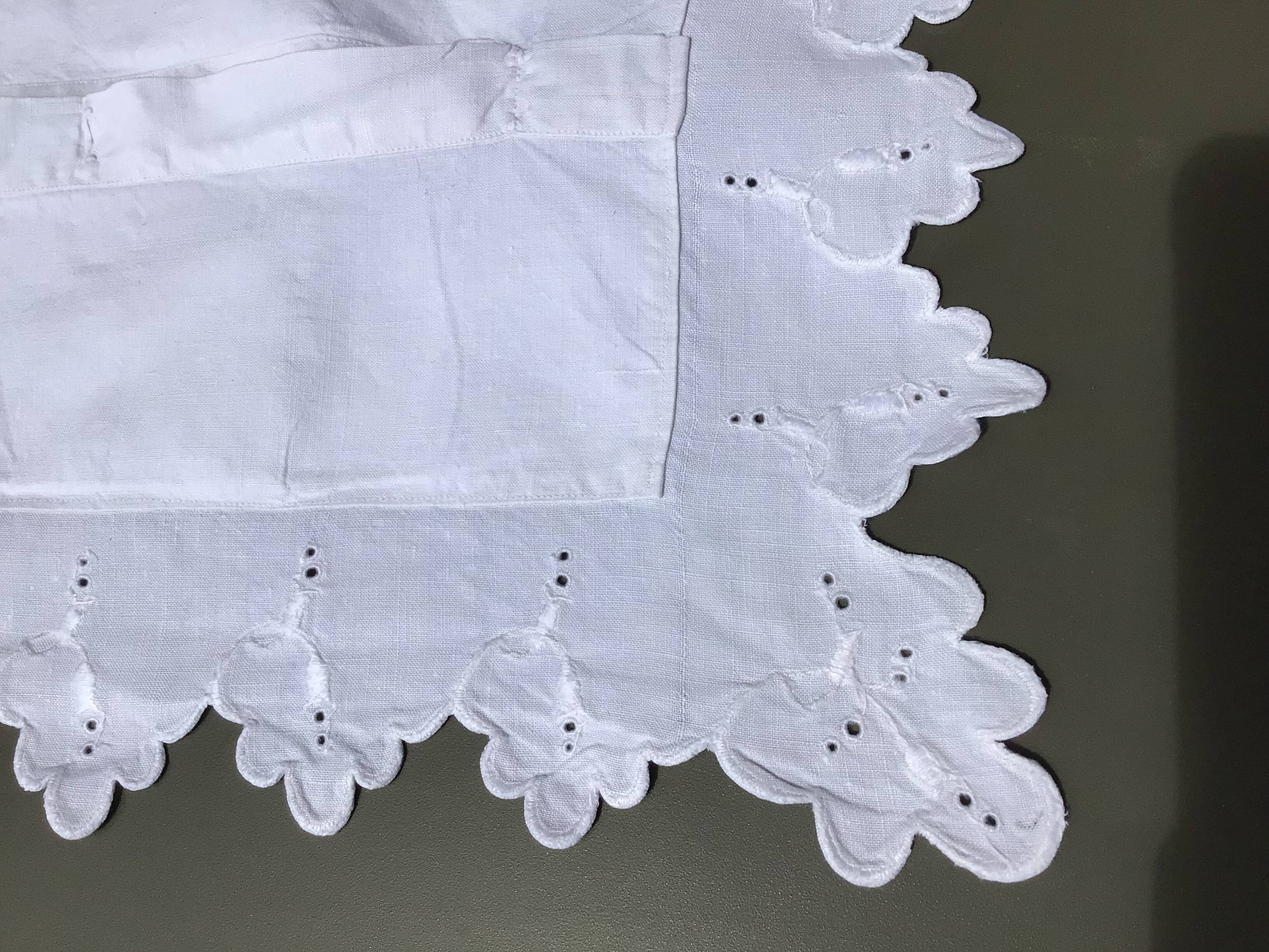 Pillowcase AB scalloped edge English embroidery tulips