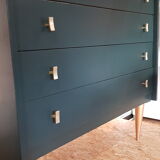 Vintage chest of drawers