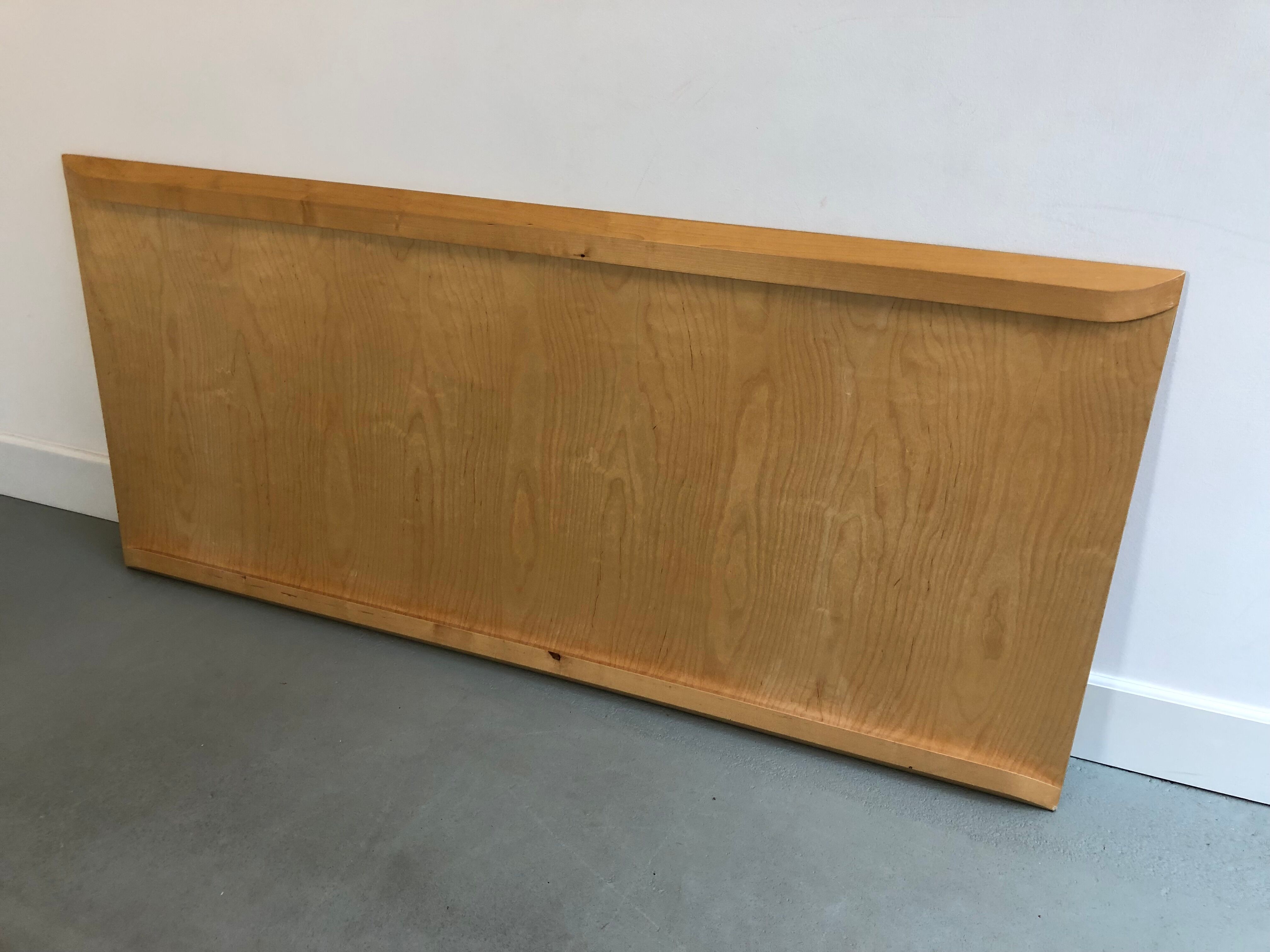 Dining table spanoto design Nils Holger for Moormann
