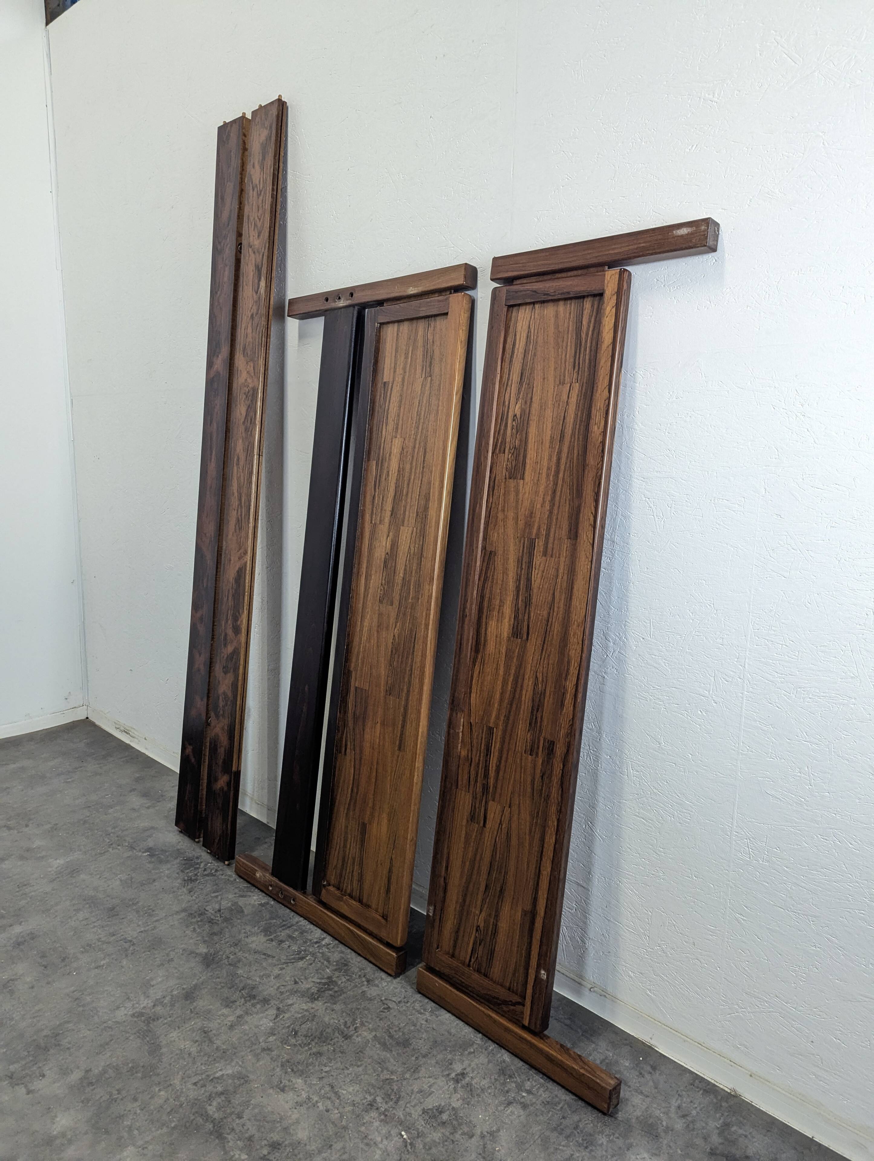 Lit Roche Bobois en placage de palissandre