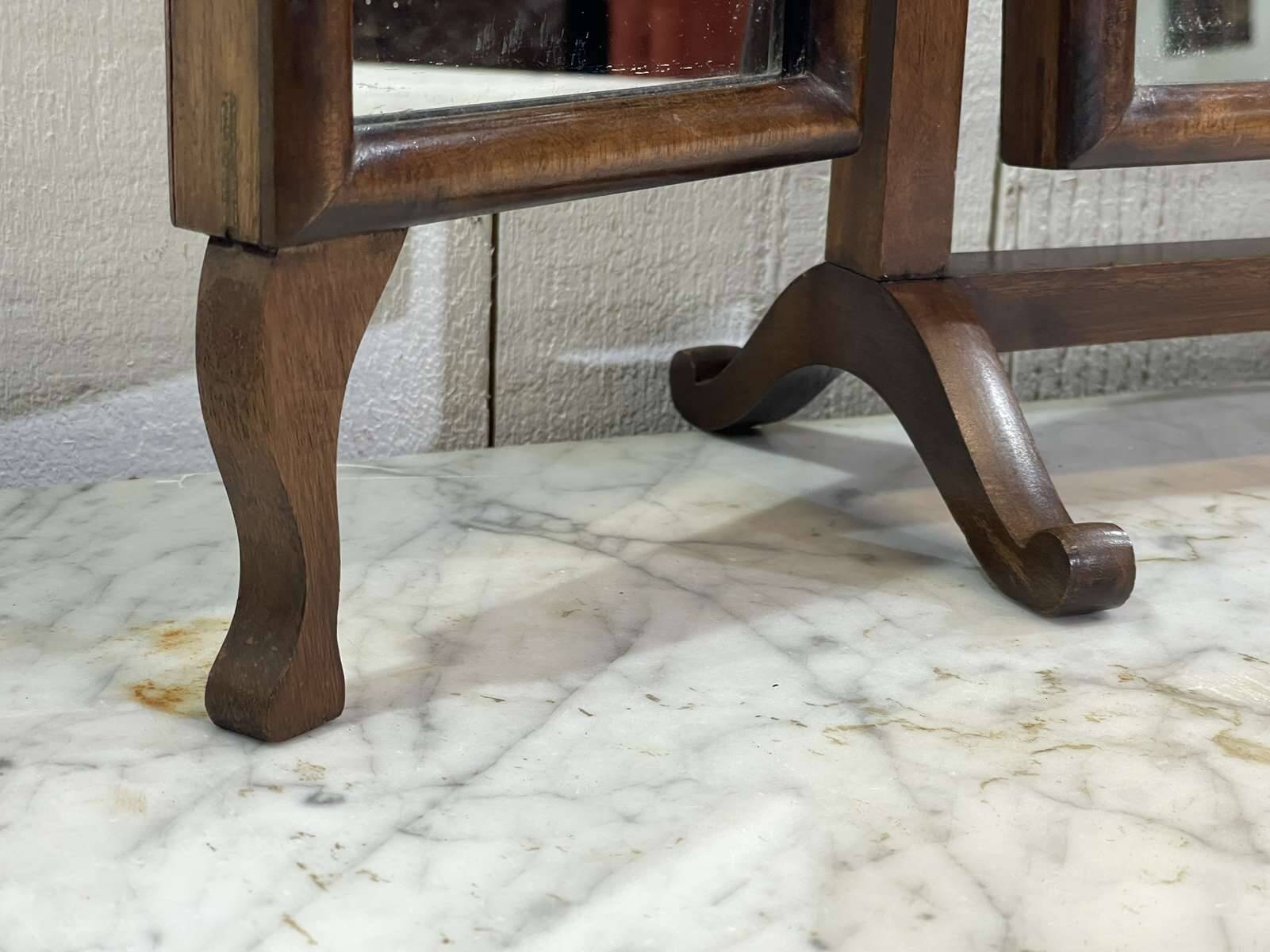 Psyche triptych, English, early 20th century, in mahogany