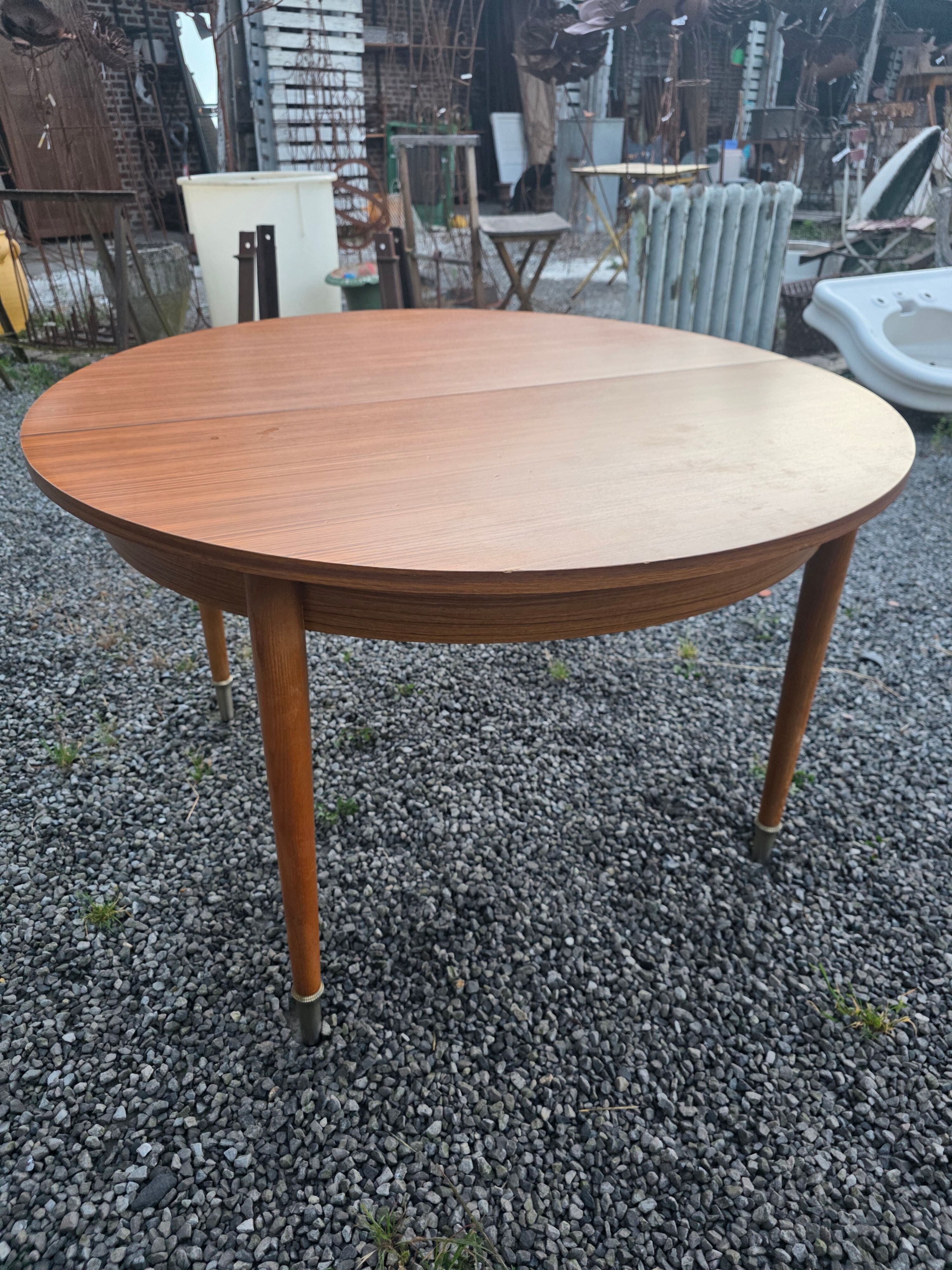 Table scandinave extensible en teck des années 60